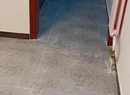 红旗瓷砖空鼓维修公司分享下红旗地砖空鼓了怎么办